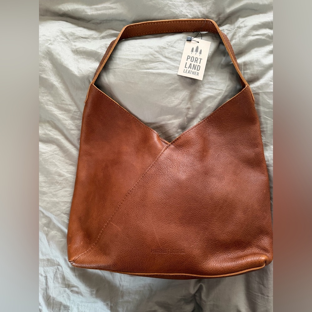 NWT Portland Leather Goods Oversized Naomi Durango Shoulder Bag